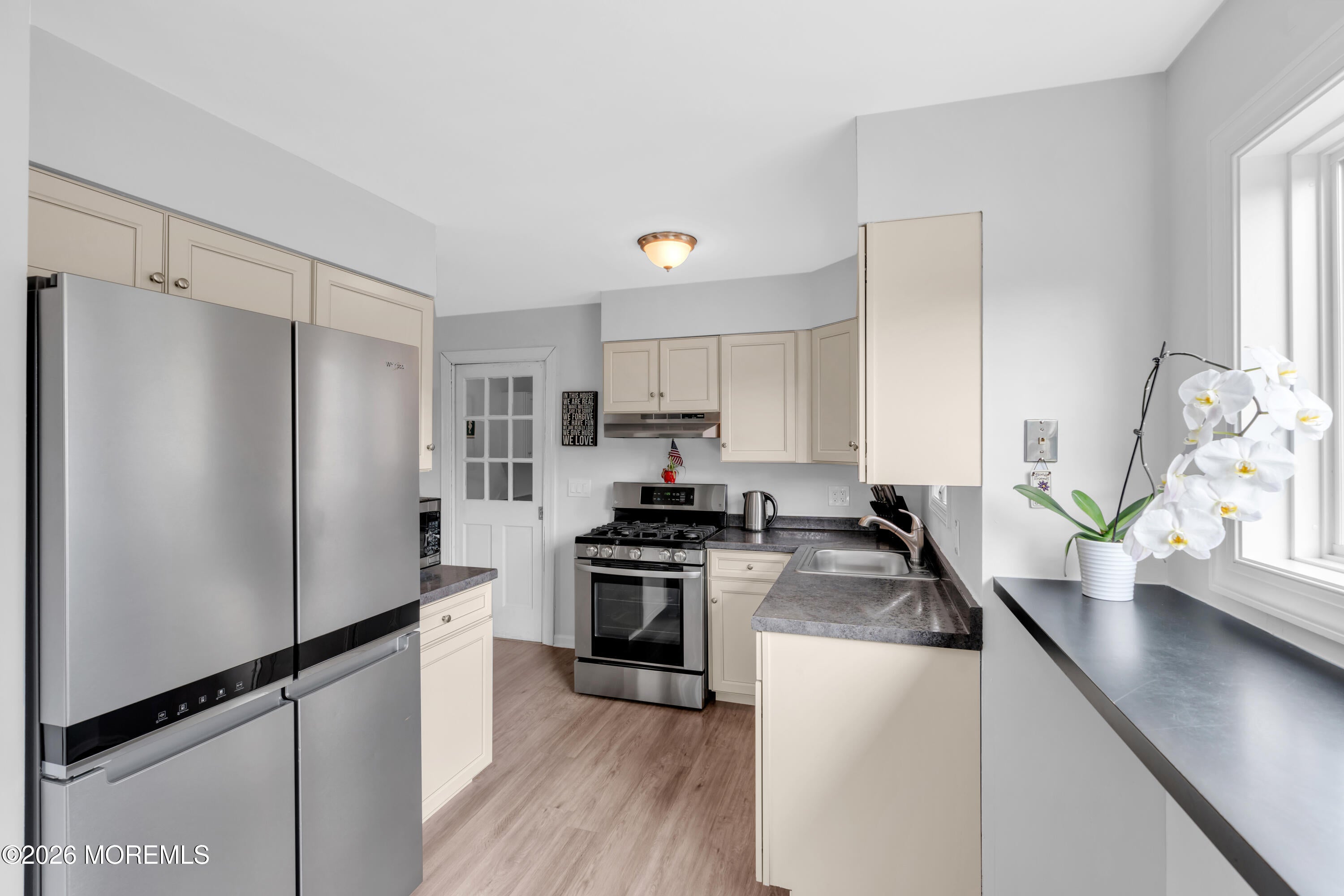 2519 Algonkin Trl, Manasquan, NJ 08736 photo