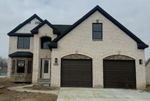 Single Family Residence in Dundee MI 337 White Owl Lane Drive.jpg
