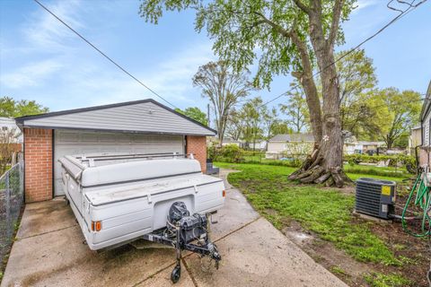 Single Family Residence in Westland MI 31134 Somerset Avenue 24.jpg
