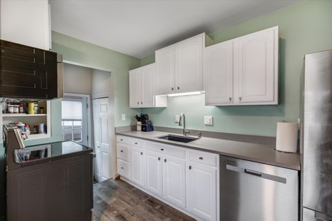 Single Family Residence in Westland MI 31134 Somerset Avenue 9.jpg