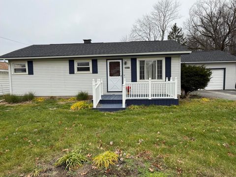 Single Family Residence in Belleville MI 20041 Wilmot Road.jpg