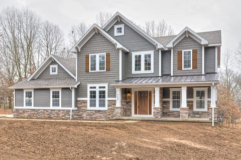 Single Family Residence in Kalamazoo MI 5928 Boxthorn Trail.jpg
