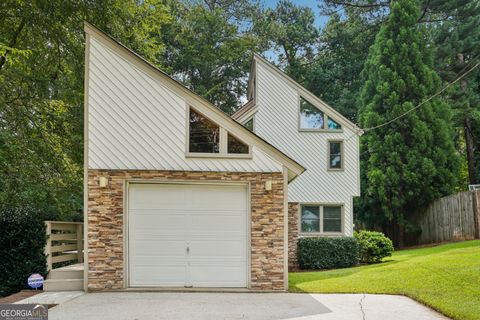 Single Family Residence in Snellville GA 7898 Norris Lake Road.jpg