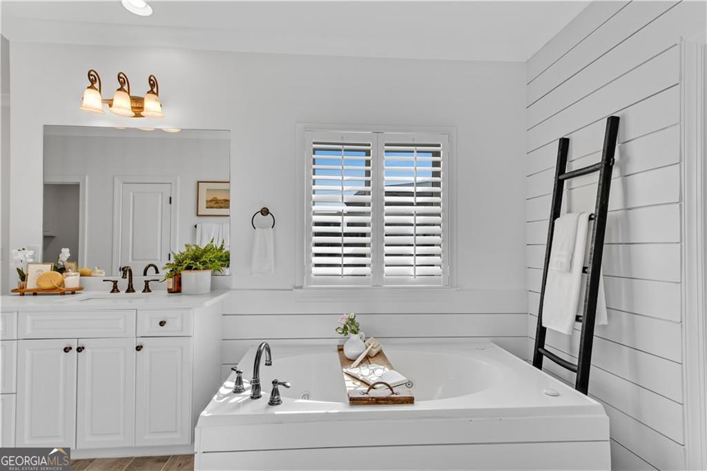 Single Family Residence in Milton GA 530 Tensas Trace 32.jpg