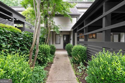 Townhouse in Atlanta GA 76 NE Forrest Place #76.jpg