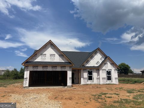 Single Family Residence in Good Hope GA 205 Squirrel Run.jpg