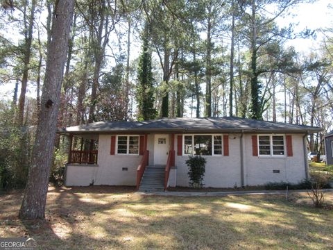 Single Family Residence in Atlanta GA 1876 SW Sandtown Road.jpg