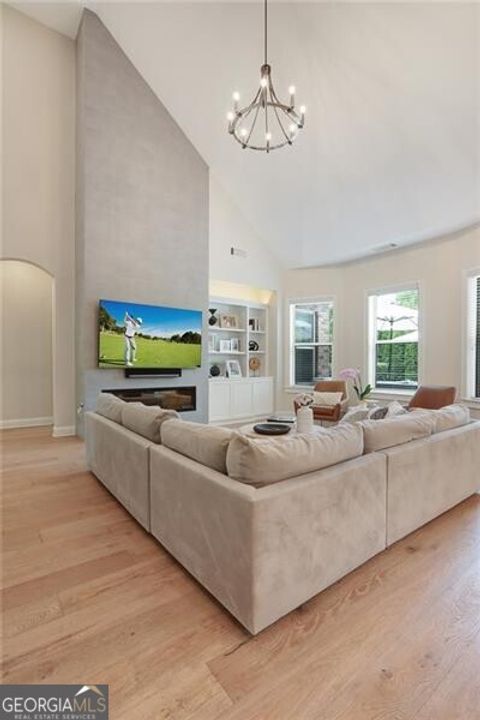 Single Family Residence in Johns Creek GA 904 Urban Ash Court 16.jpg