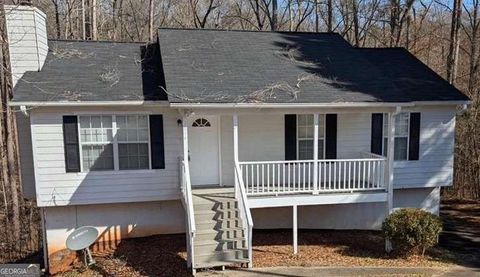 Single Family Residence in Douglasville GA 1668 INDEPENDENCE Drive.jpg
