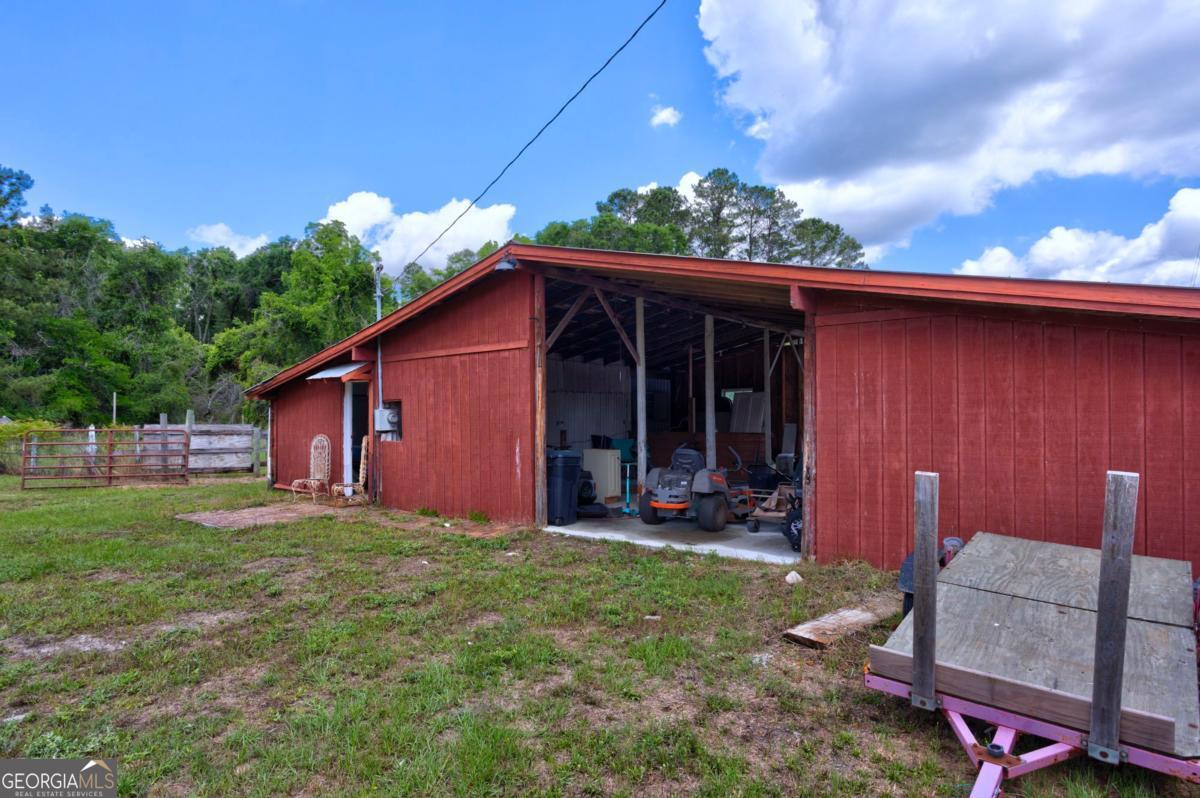 Single Family Residence in Newington GA 297 Old Louisville Road 54.jpg