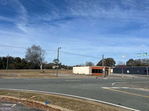  in Butler GA 28 South Broad Street.jpg