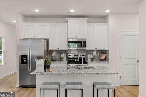 Townhouse in Villa Rica GA 50 Leggett Drive #182 3.jpg