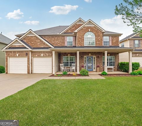 Single Family Residence in Cumming GA 5085 Mundy Drive.jpg