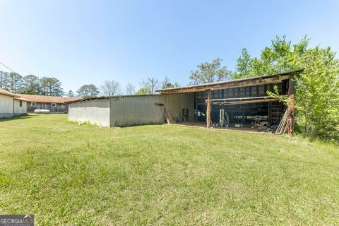 Single Family Residence in Danville GA 1779 Lucy Chapel Road 39.jpg