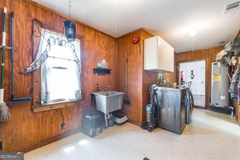 Single Family Residence in Danville GA 1779 Lucy Chapel Road 16.jpg