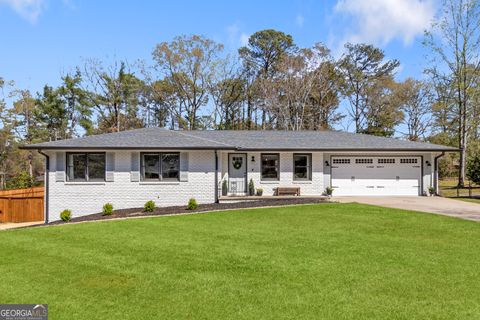 Single Family Residence in Roswell GA 1055 Delmont Terrace.jpg