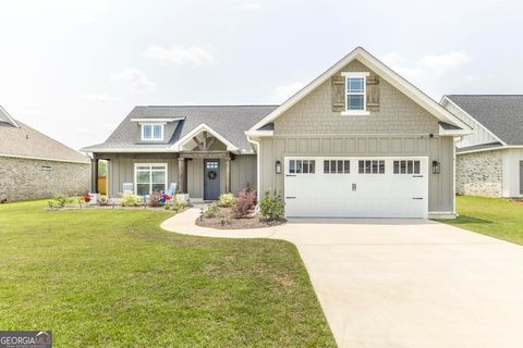 Single Family Residence in Kathleen GA 107 Field View Lane.jpg