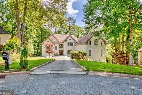 Single Family Residence in Peachtree City GA 1214 Weatherstone Way.jpg