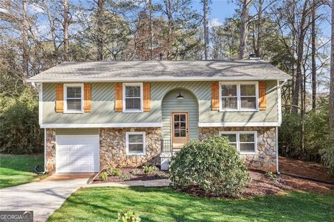 Single Family Residence in Roswell GA 875 Waterbrook Court.jpg