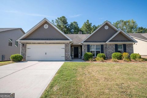 Single Family Residence in Statham GA 139 Goldshore Way.jpg