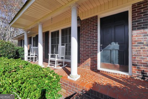 Single Family Residence in Barnesville GA 105 Skyline Drive 7.jpg