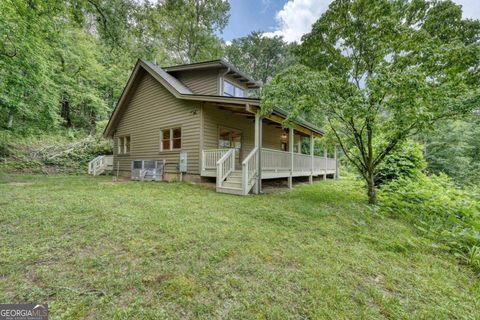 Single Family Residence in Rabun Gap GA 988 Yorkhouse Road.jpg