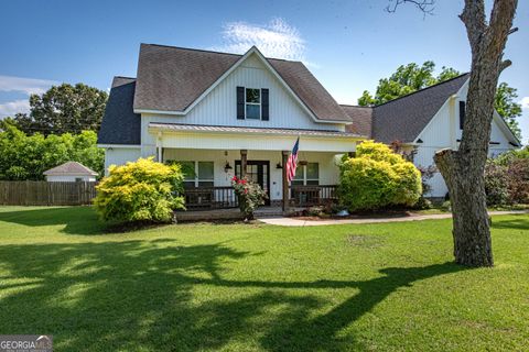 Single Family Residence in Kathleen GA 115 Lanier Loop.jpg