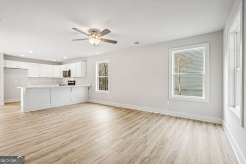 Single Family Residence in Gainesville GA 6510 Crystal Cove Trail 26.jpg