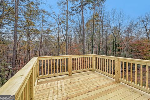 Single Family Residence in Gainesville GA 6510 Crystal Cove Trail 14.jpg
