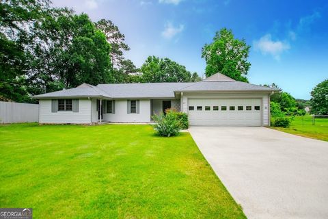 Single Family Residence in Carrollton GA 65 Pine Haven Court.jpg