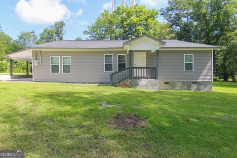 Single Family Residence in Bonaire GA 598 2nd Avenue.jpg