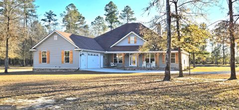 Single Family Residence in Ellabell GA 50 & 100 Hallelujah Trail.jpg