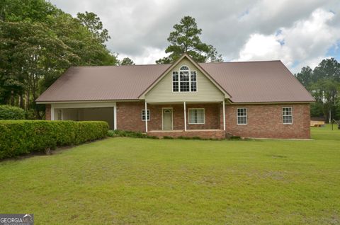Single Family Residence in Eastman GA 253 Barden Battle Road.jpg