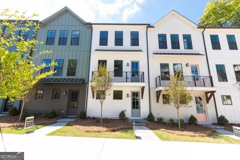 Condominium in Atlanta GA 970 Bibbs Circle NW Cir #12.jpg