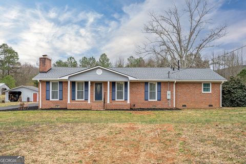 Farm in Cave Spring GA 1889 Gadsden Road.jpg