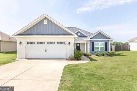 Single Family Residence in Perry GA 702 Daisy Drive.jpg