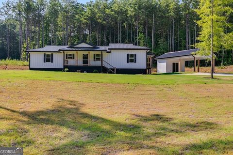 Single Family Residence in Franklin GA 103 Tiffany Drive.jpg