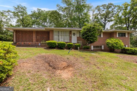 Single Family Residence in Warner Robins GA 100 Brett Avenue.jpg