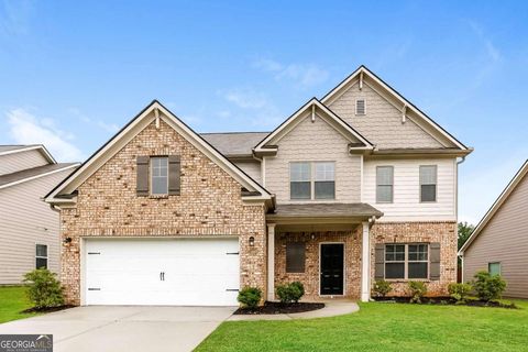 Single Family Residence in Atlanta GA 3200 Camden Court.jpg
