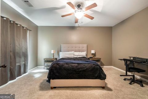 Single Family Residence in Bonaire GA 110 Pocono Court 11.jpg