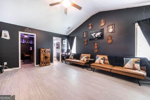 Single Family Residence in Bonaire GA 110 Pocono Court 14.jpg