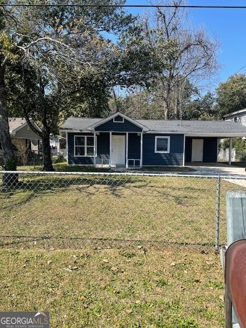 Single Family Residence in Warner Robins GA 201 Reid Street.jpg