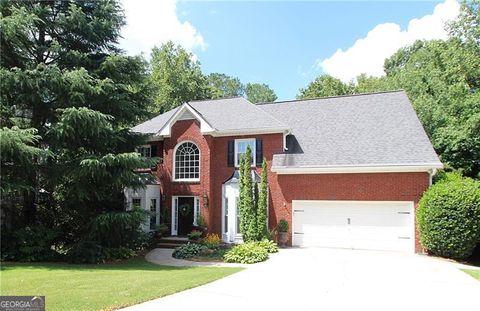 Single Family Residence in Kennesaw GA 410 Laurian Way.jpg