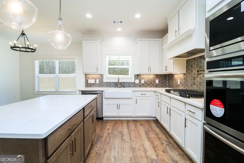 Single Family Residence in Monroe GA 804 Spring Creek Way 5.jpg