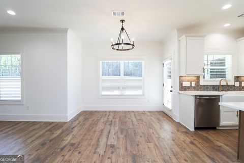 Single Family Residence in Monroe GA 804 Spring Creek Way 7.jpg