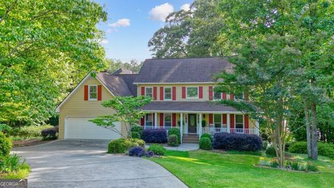 Single Family Residence in Roswell GA 210 Malvern Place.jpg