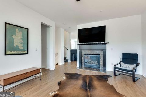 Townhouse in Alpharetta GA 11253 Musette Circle 9.jpg