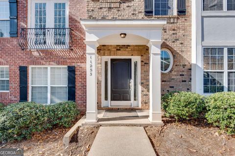 Townhouse in Alpharetta GA 11253 Musette Circle 3.jpg