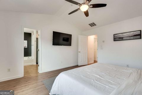 Townhouse in Alpharetta GA 11253 Musette Circle 32.jpg