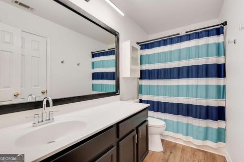 Townhouse in Alpharetta GA 11253 Musette Circle 29.jpg